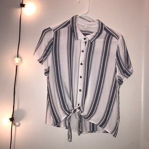 Stripped light weight t shirt